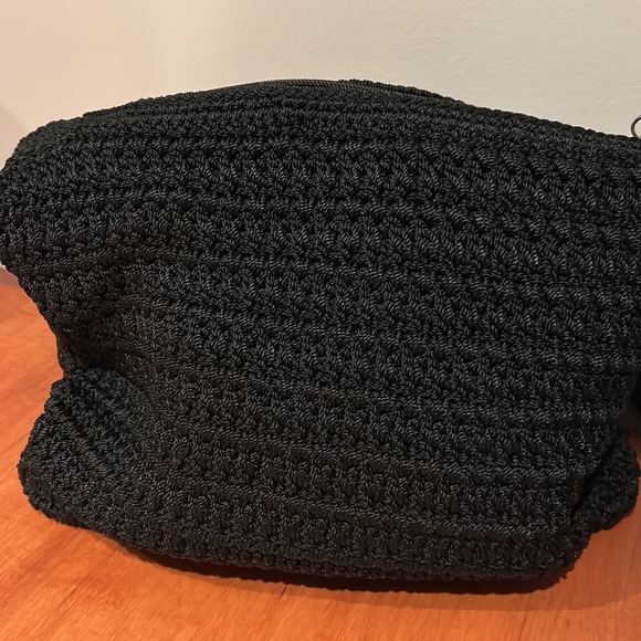 The Sak black shoulder bag. Excellent condition no rips or stains pet free home - Picture 5 of 6